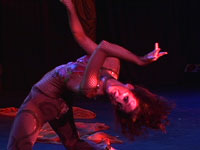 Chapelina belly dance