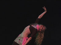 Amara bellydancer